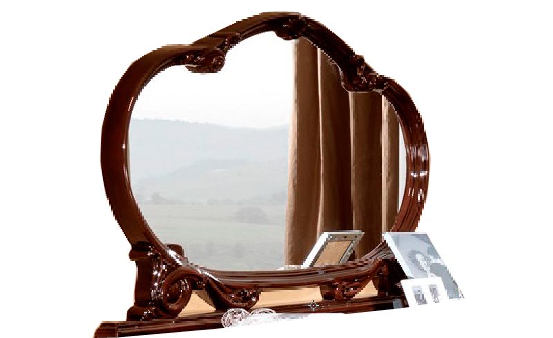 pamela mirror (1)