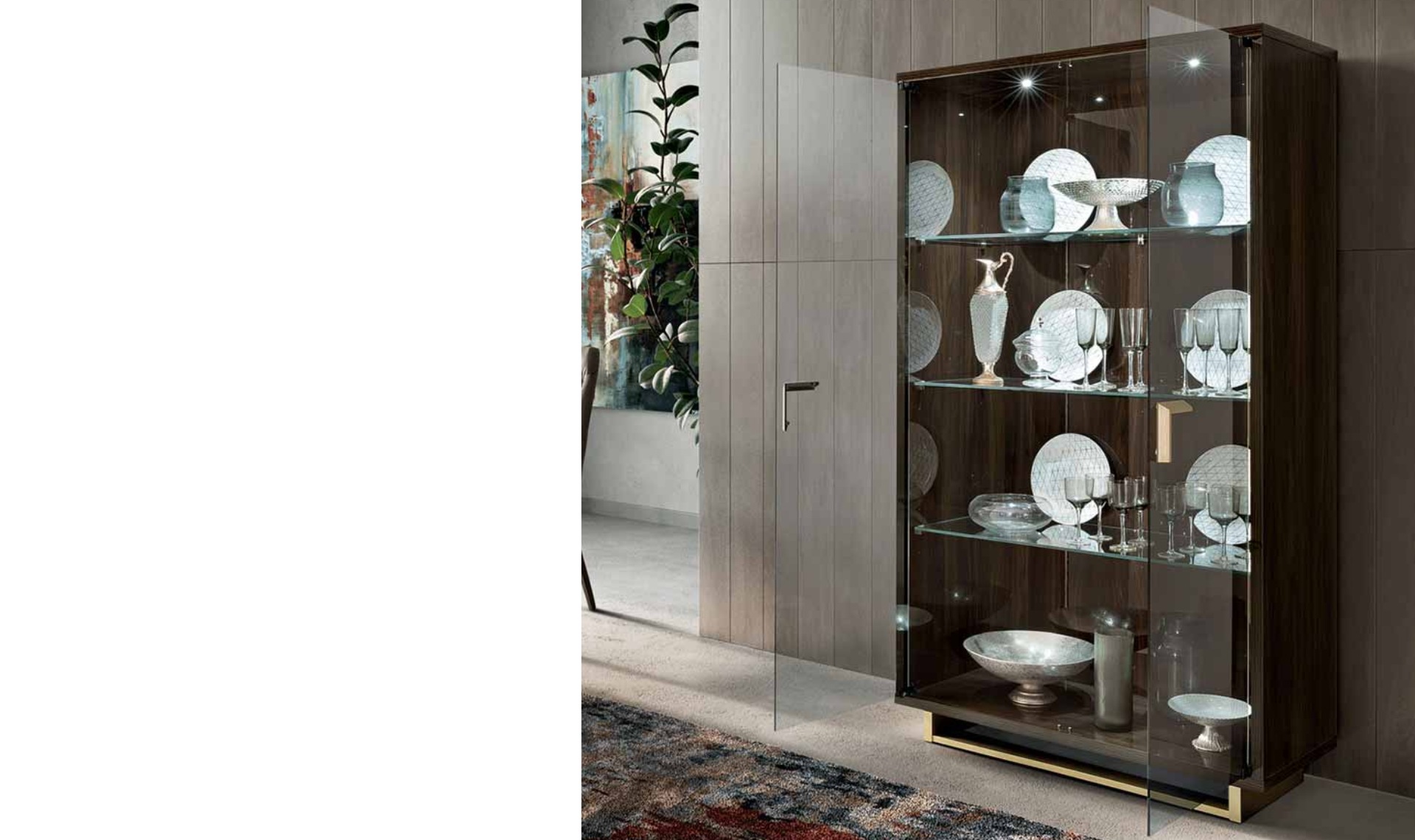 Volare China Cabinet 2 Glass Door