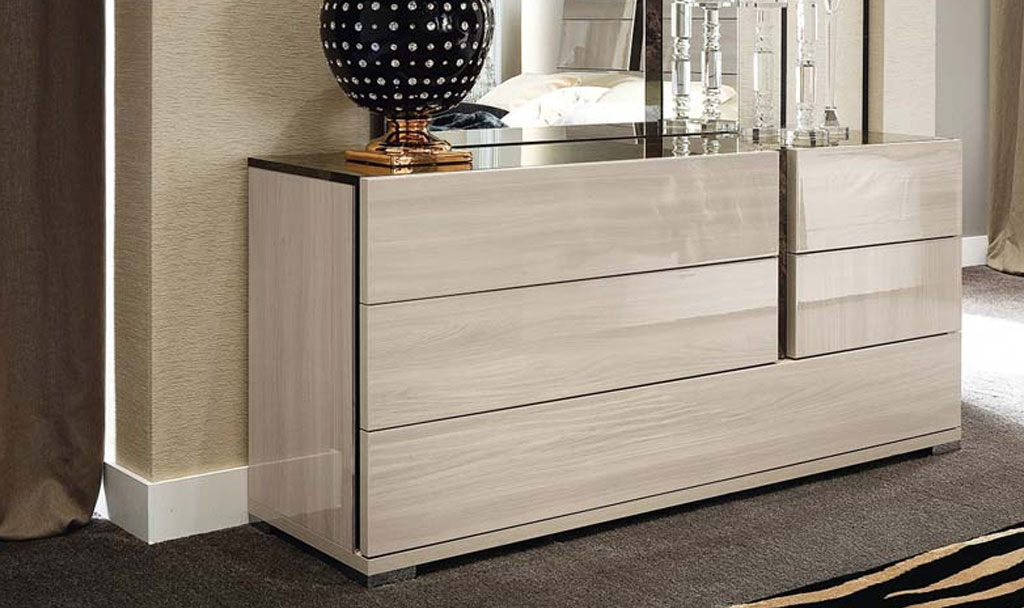 teodora italian 5 drawer dresser