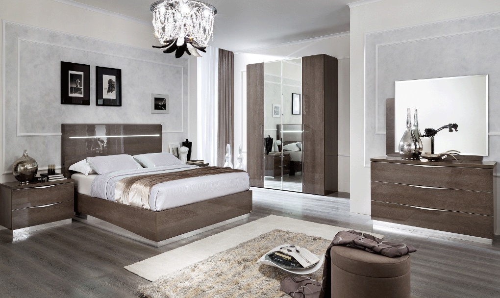 platinum legno bedroom set silver birch front